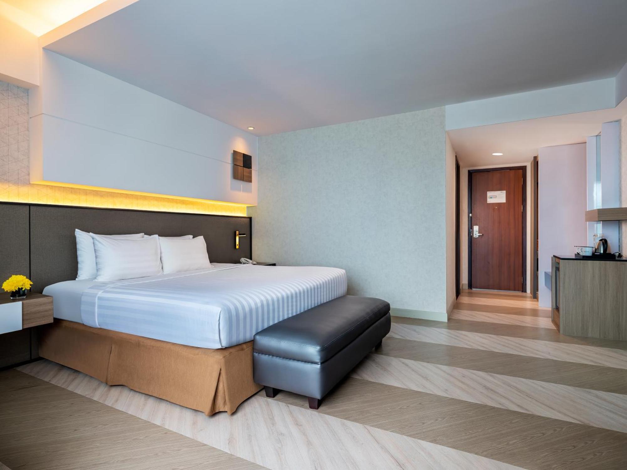 Aston Makassar Hotel & Convention Center Luaran gambar