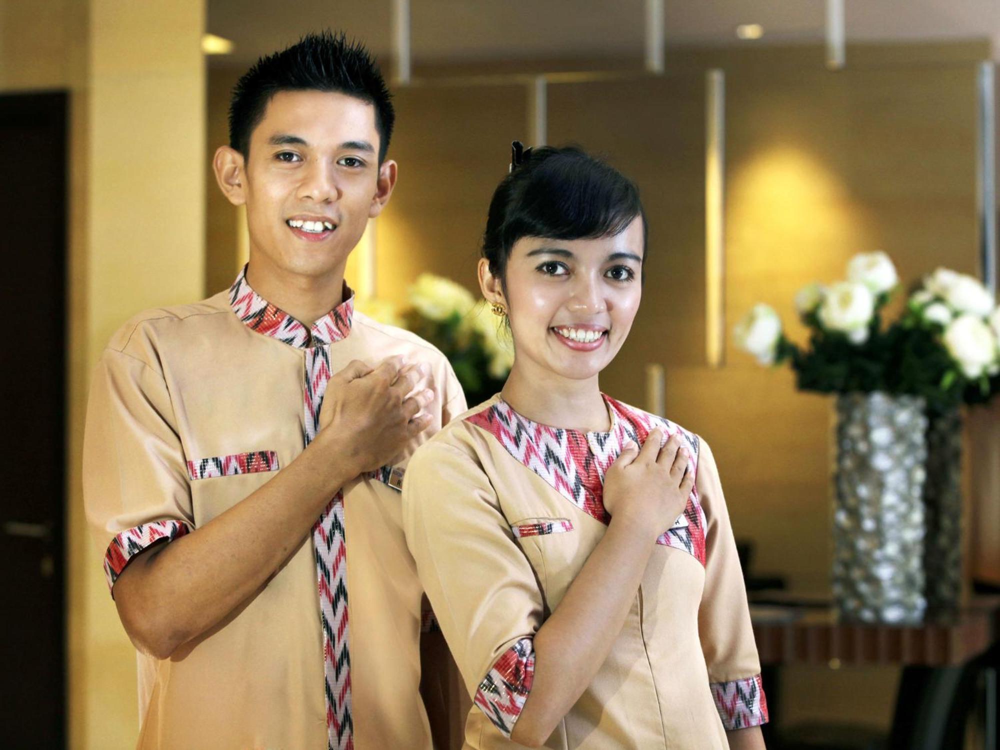 Aston Makassar Hotel & Convention Center Luaran gambar