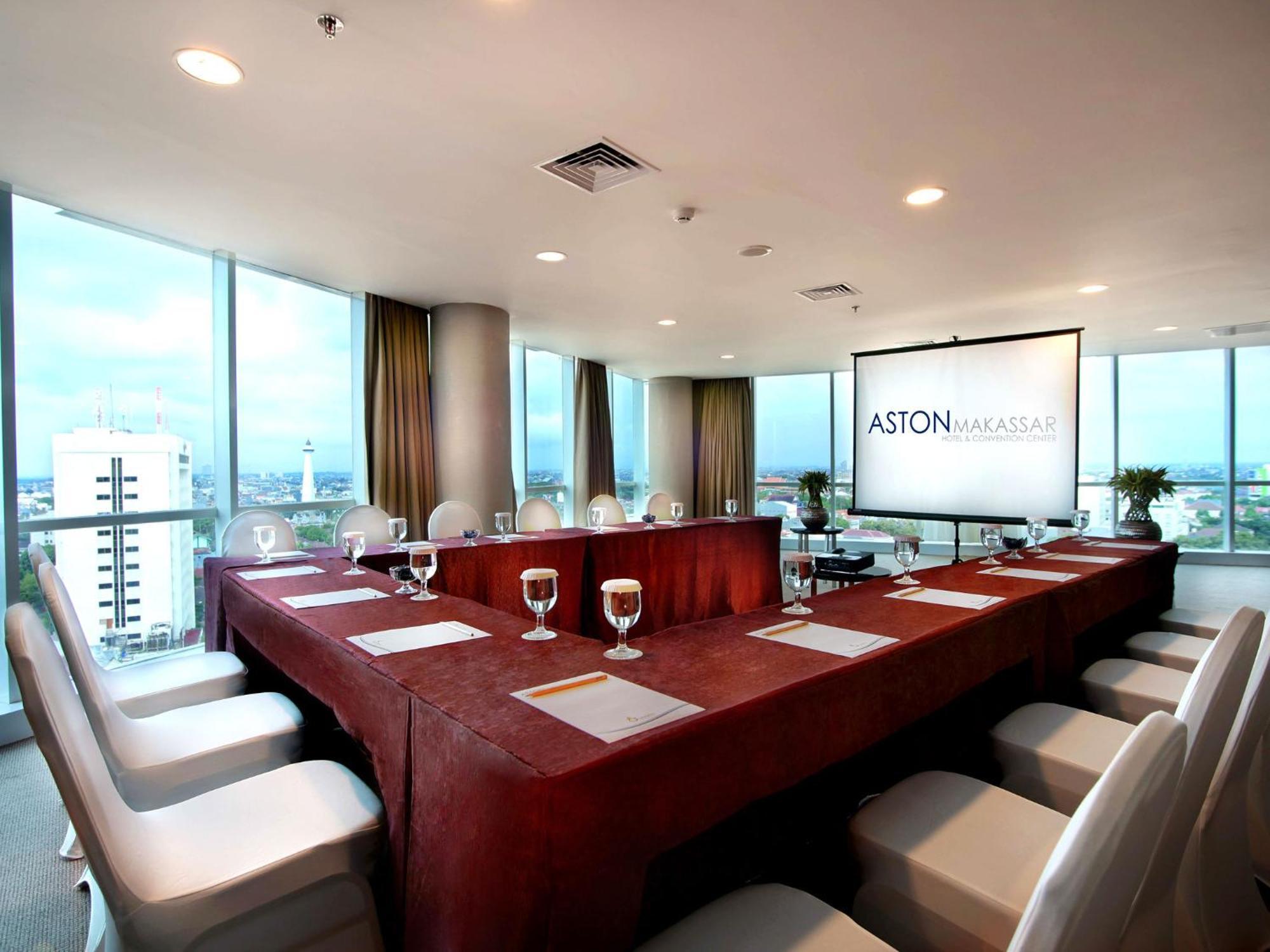 Aston Makassar Hotel & Convention Center Luaran gambar